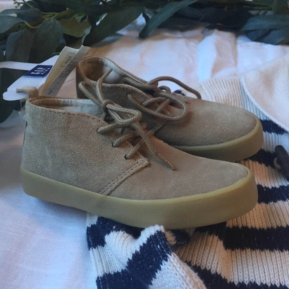 Gap kids shoes
